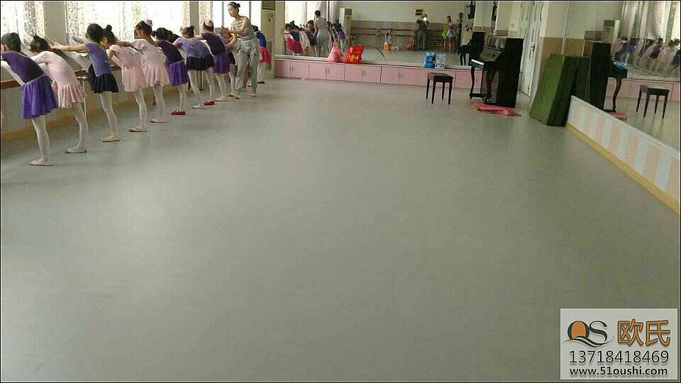 浙江衢州少年宫舞蹈地板胶铺设案例