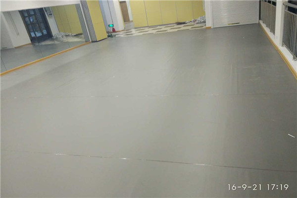 舞蹈地胶--浙江杭州吉的堡英语培训班成功案例